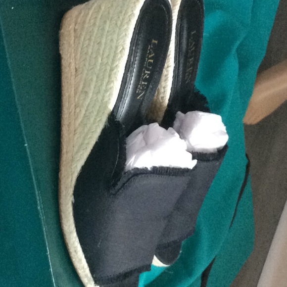 Lauren Ralph Lauren Black Espadrille Wedges - Picture 4 of 5